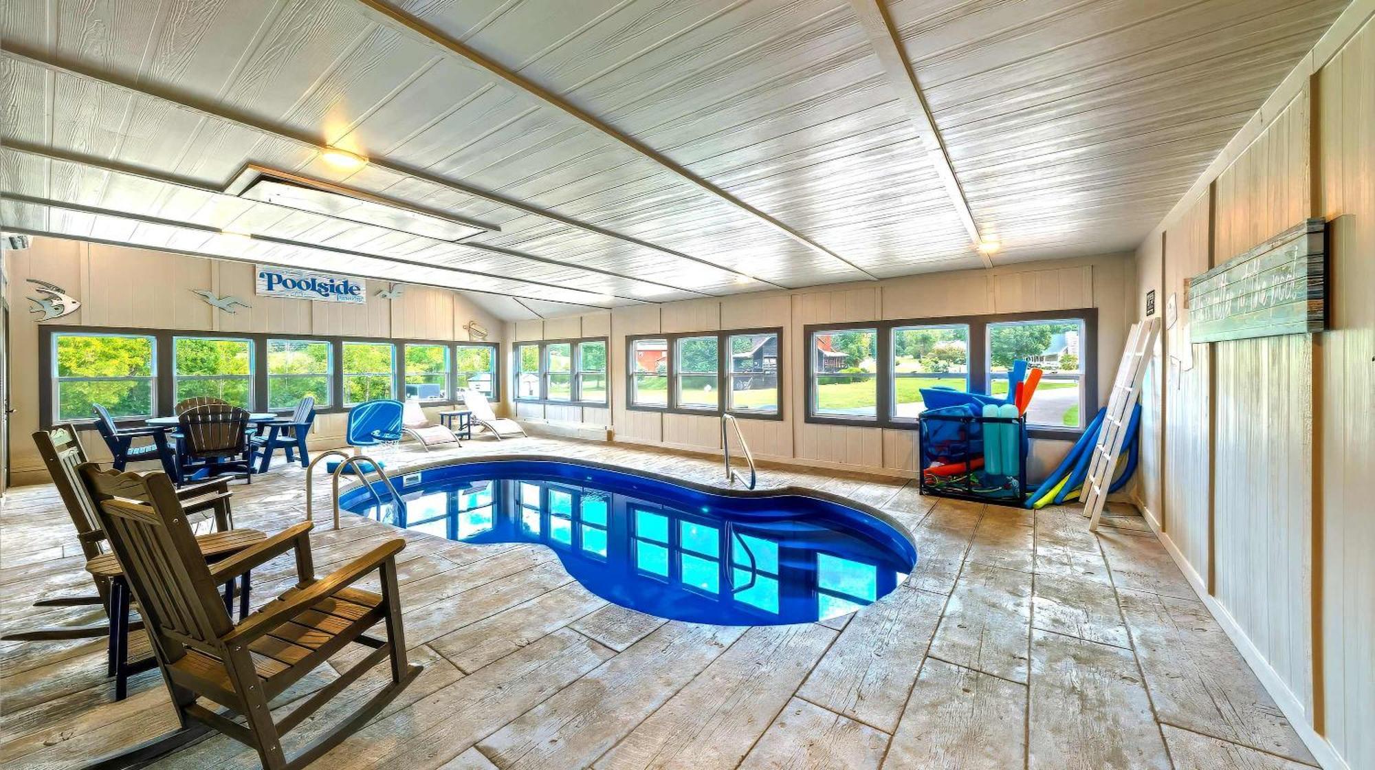 Poolside At Autumn Woods - Pool, Theater, Fireplace, Firepit, Arcade Sevierville Zewnętrze zdjęcie